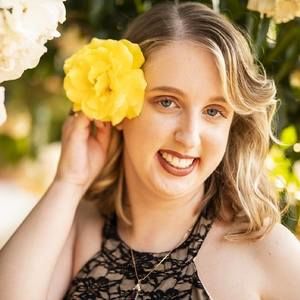 Meet your Posher, Kaitlin